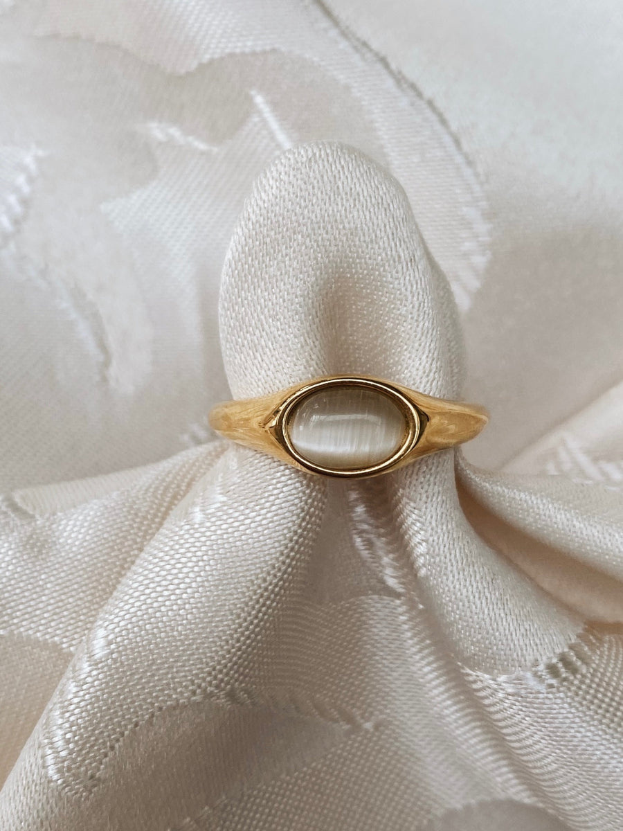 Vintage oval white ring