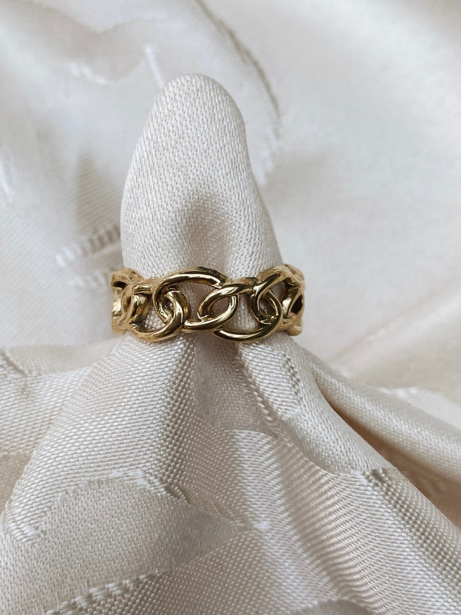 Linked chain ring