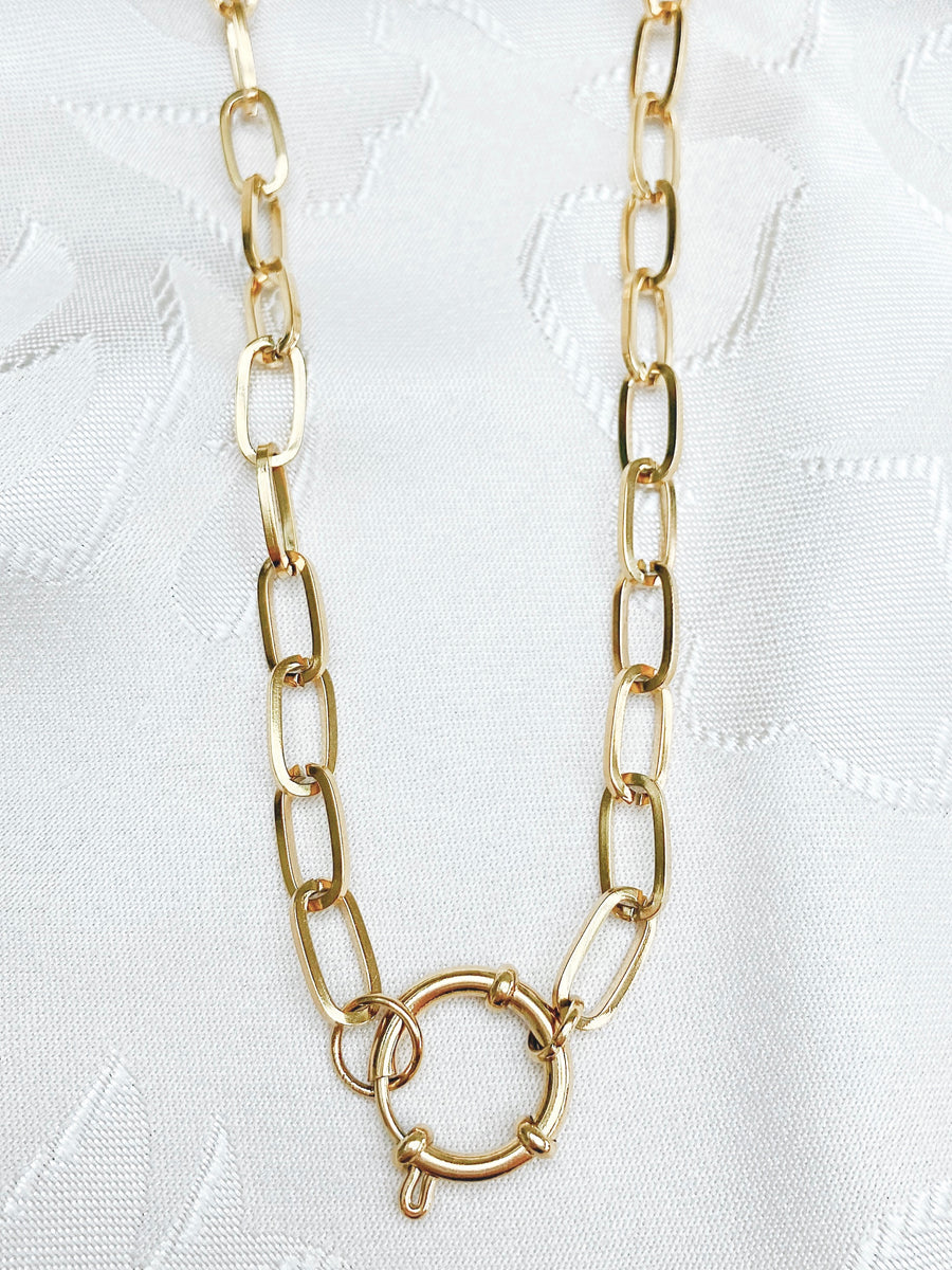 Alicia chain necklace