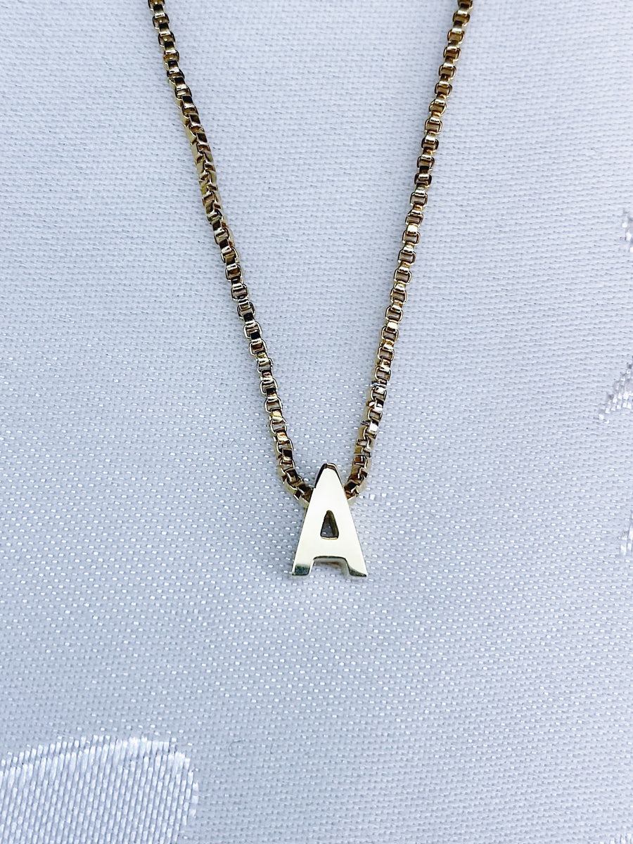 Cubic initial necklace