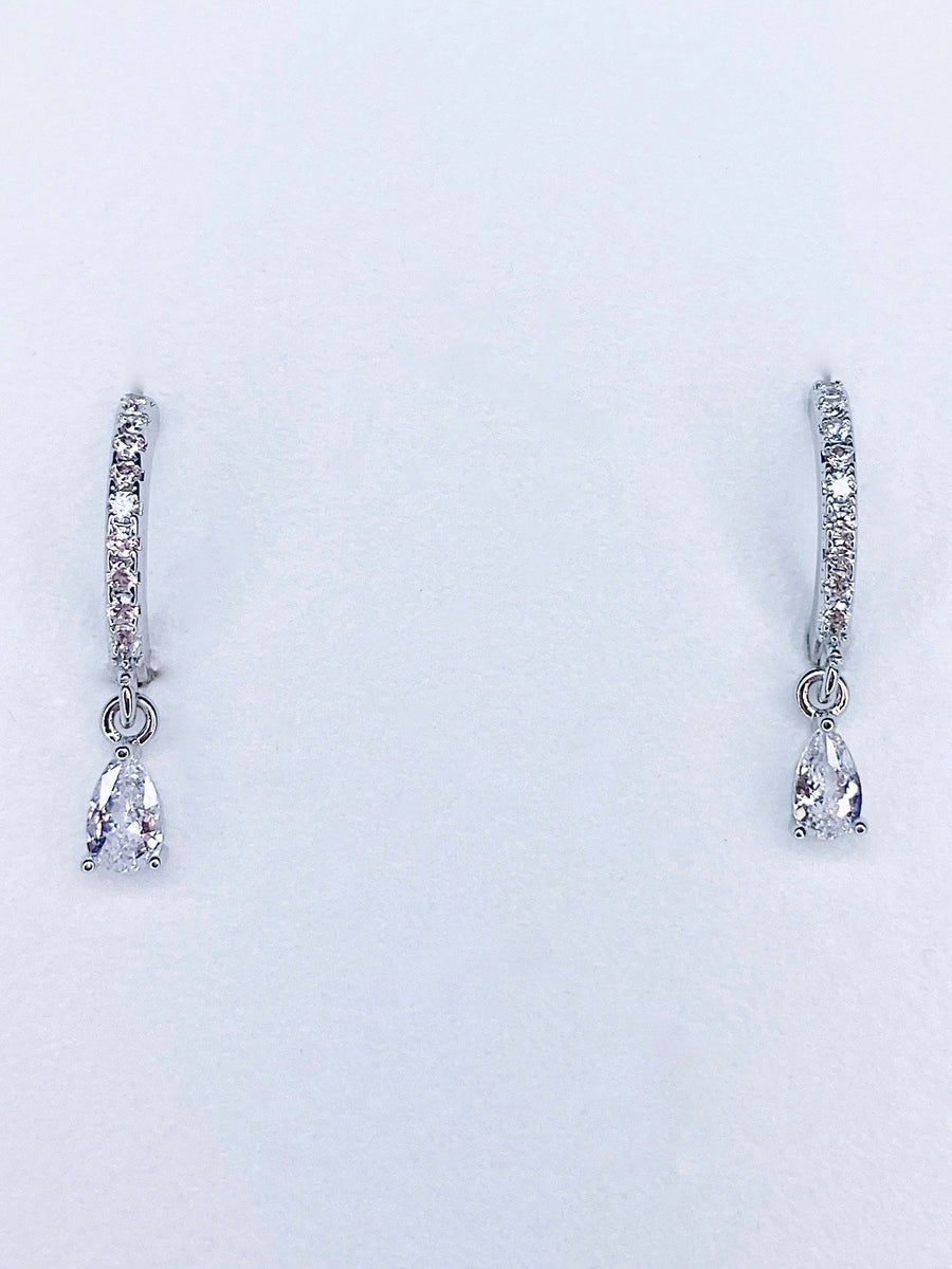 Sparkling white drop earrings