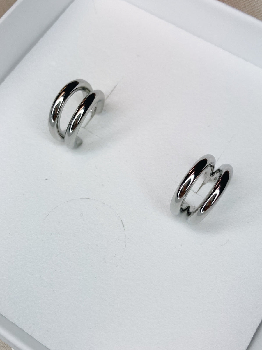 Circled earrings