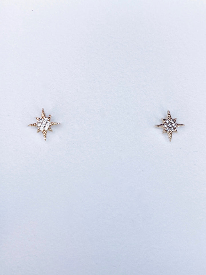 Mini sparkling star earrings