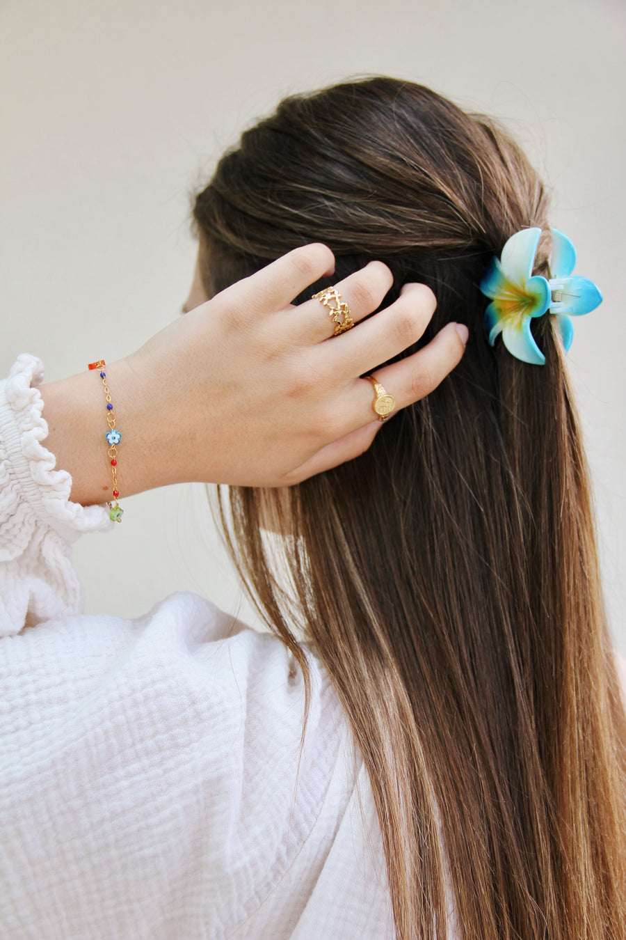 Flower color bracelet