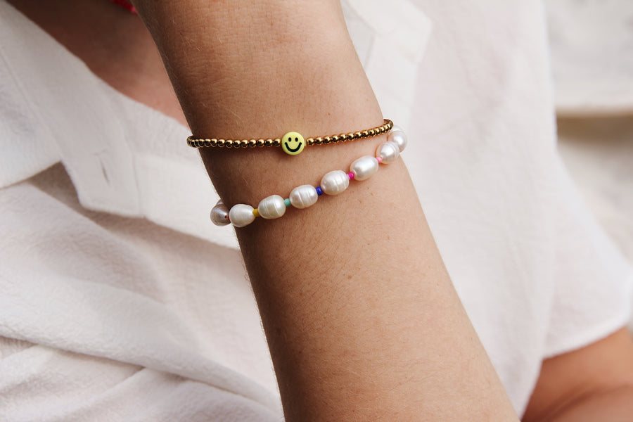 Mini smiley bracelet