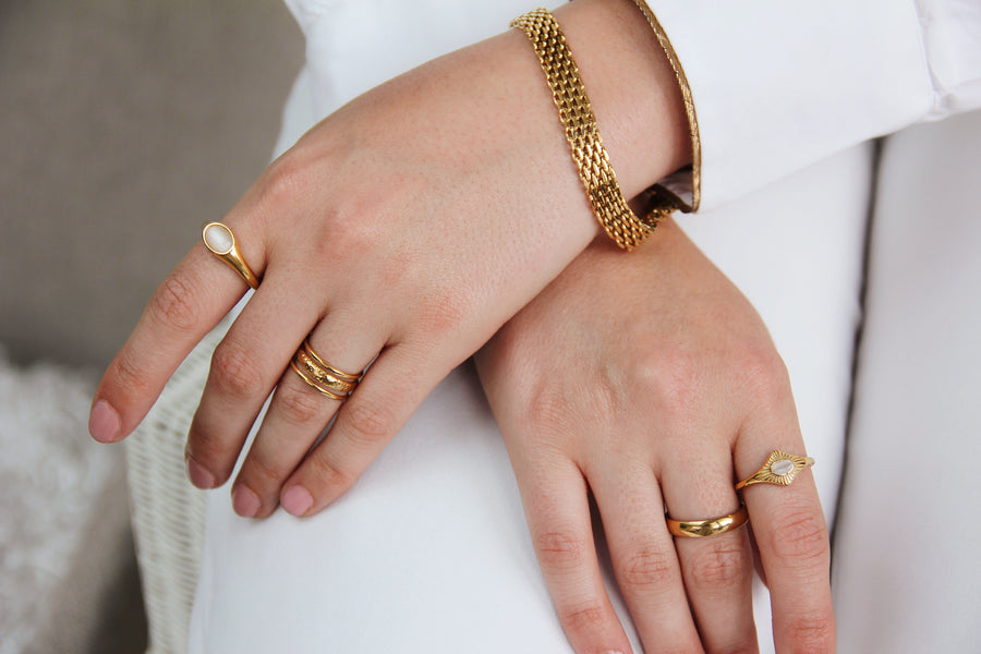 Basic statement ring