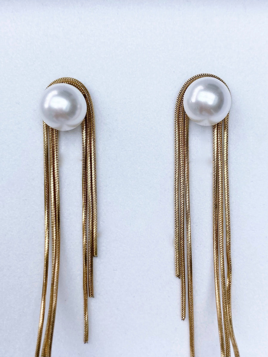 Long pearl earrings