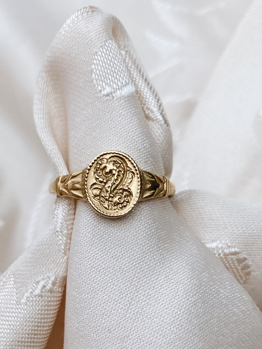 Vintage signet ring