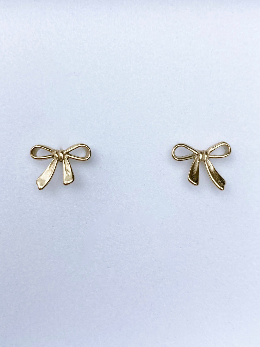 Bow stud earrings