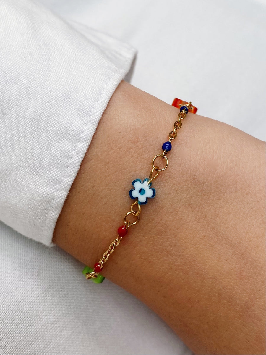 Flower color bracelet