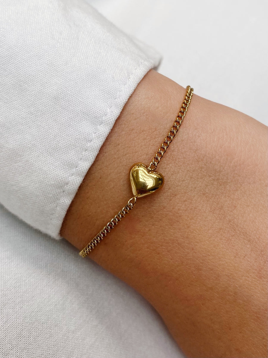 Small heart bracelet