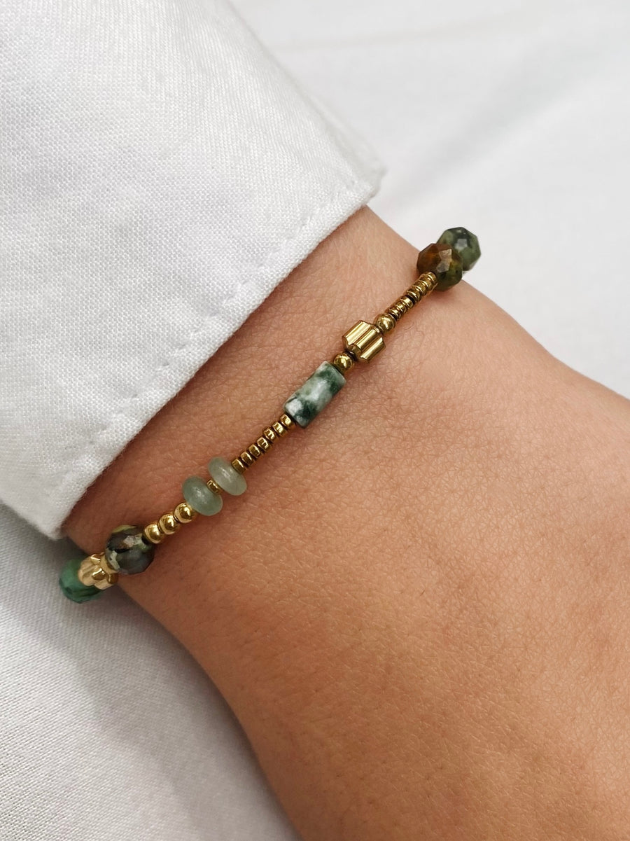 Green pearl bracelet