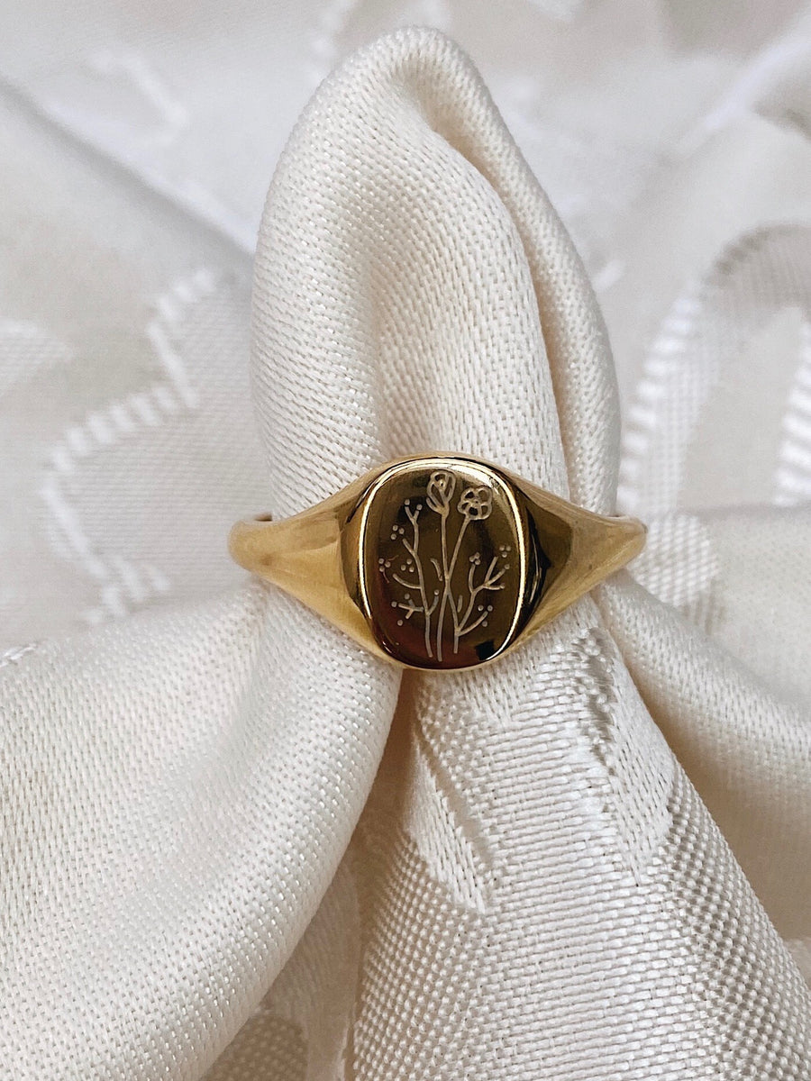 Flower field ring