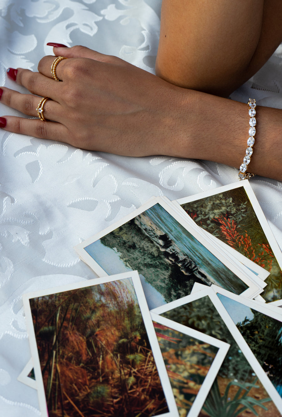 Crystal oval bracelet