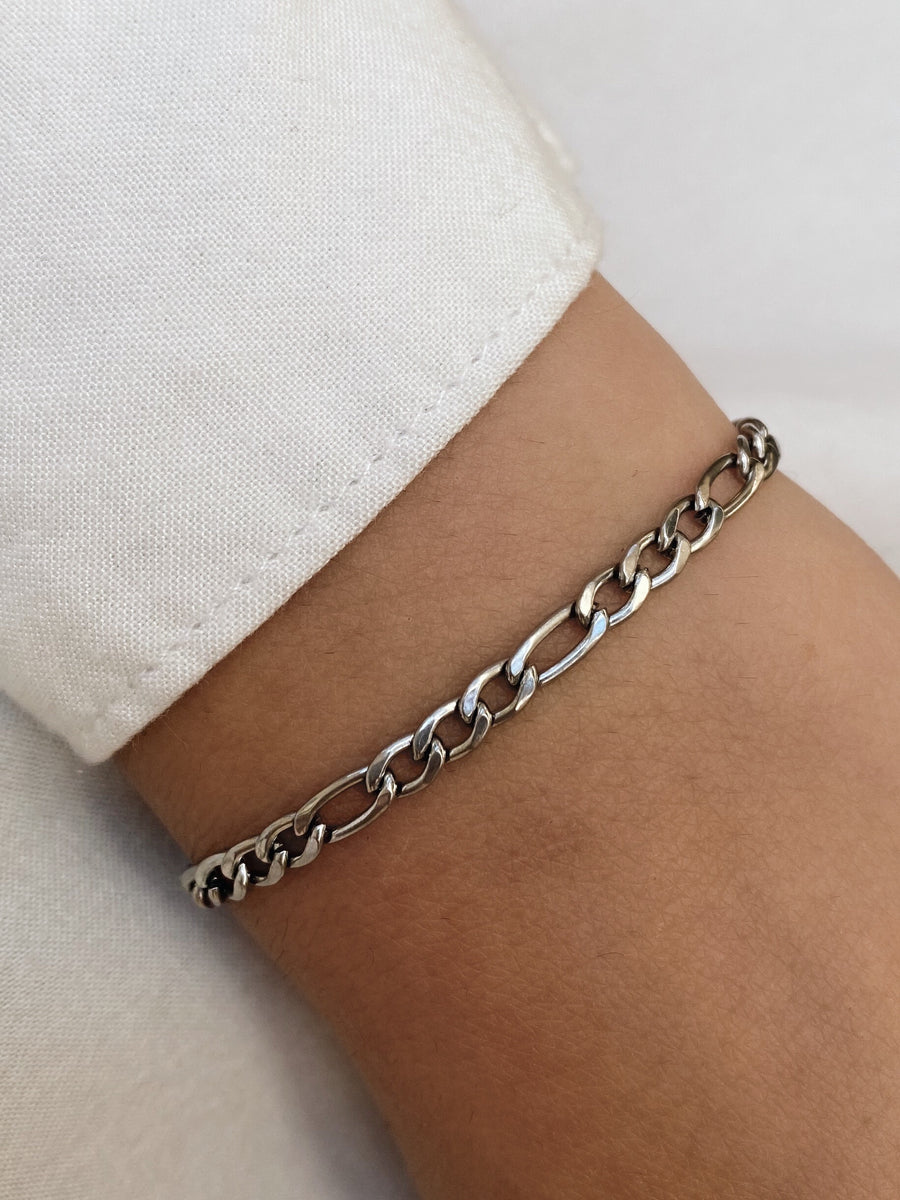 Fine cuban link bracelet