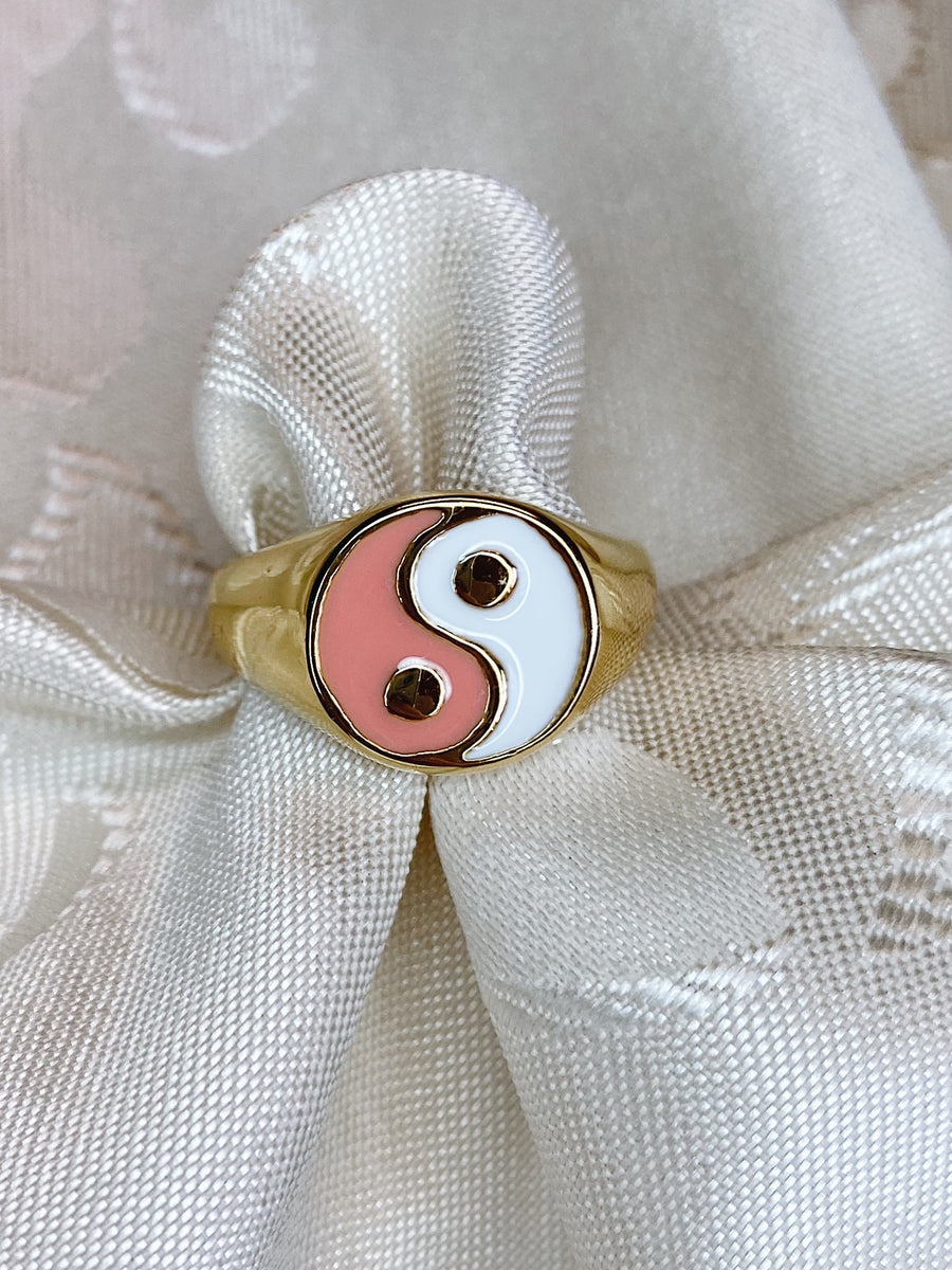 Pink yin & yang ring