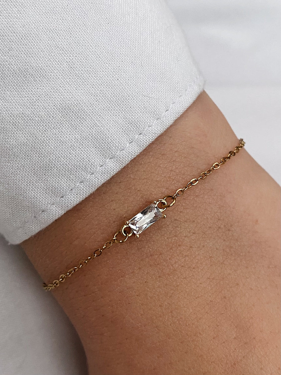 Crystal bar bracelet