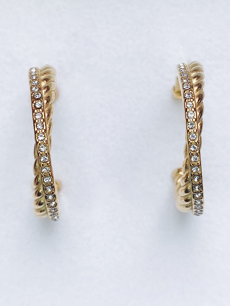 Elegant twist earrings