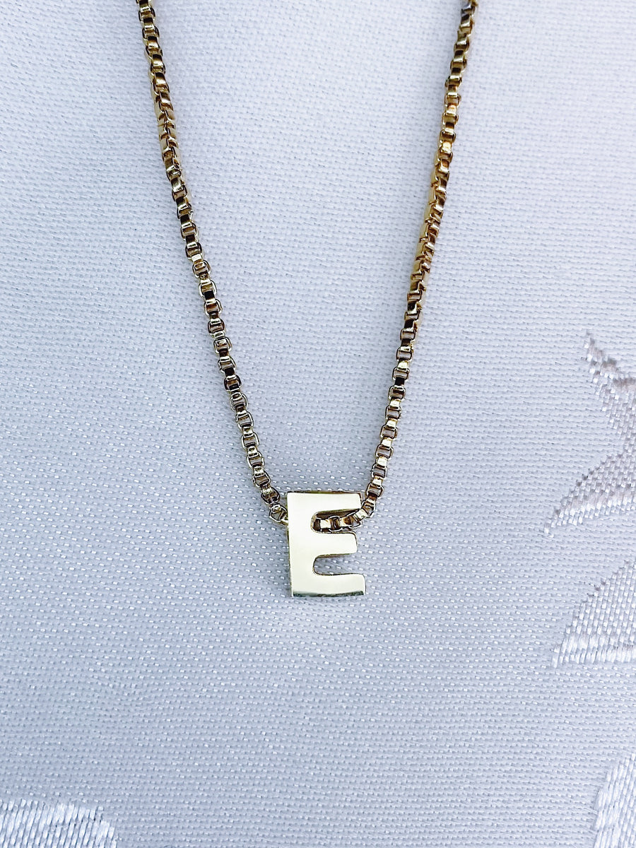 Cubic initial necklace