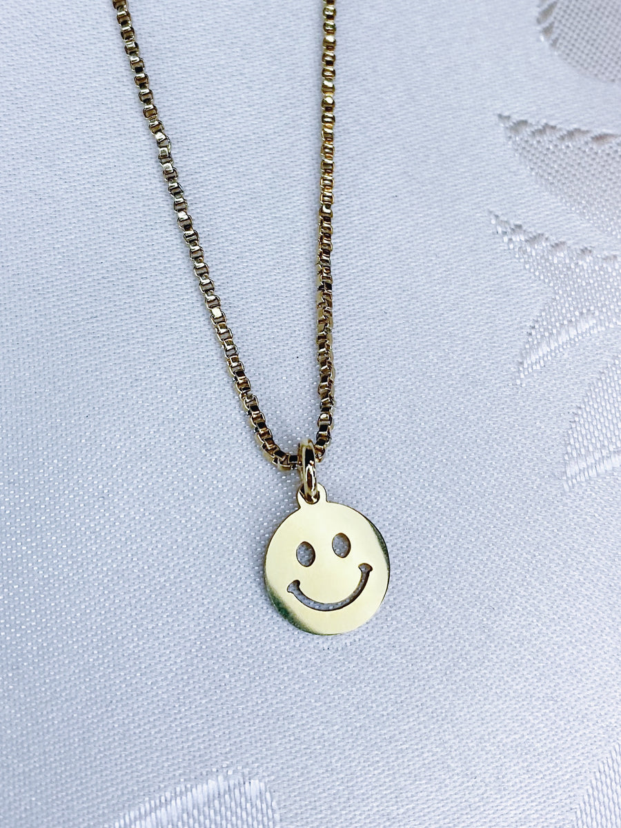 Smiley necklace