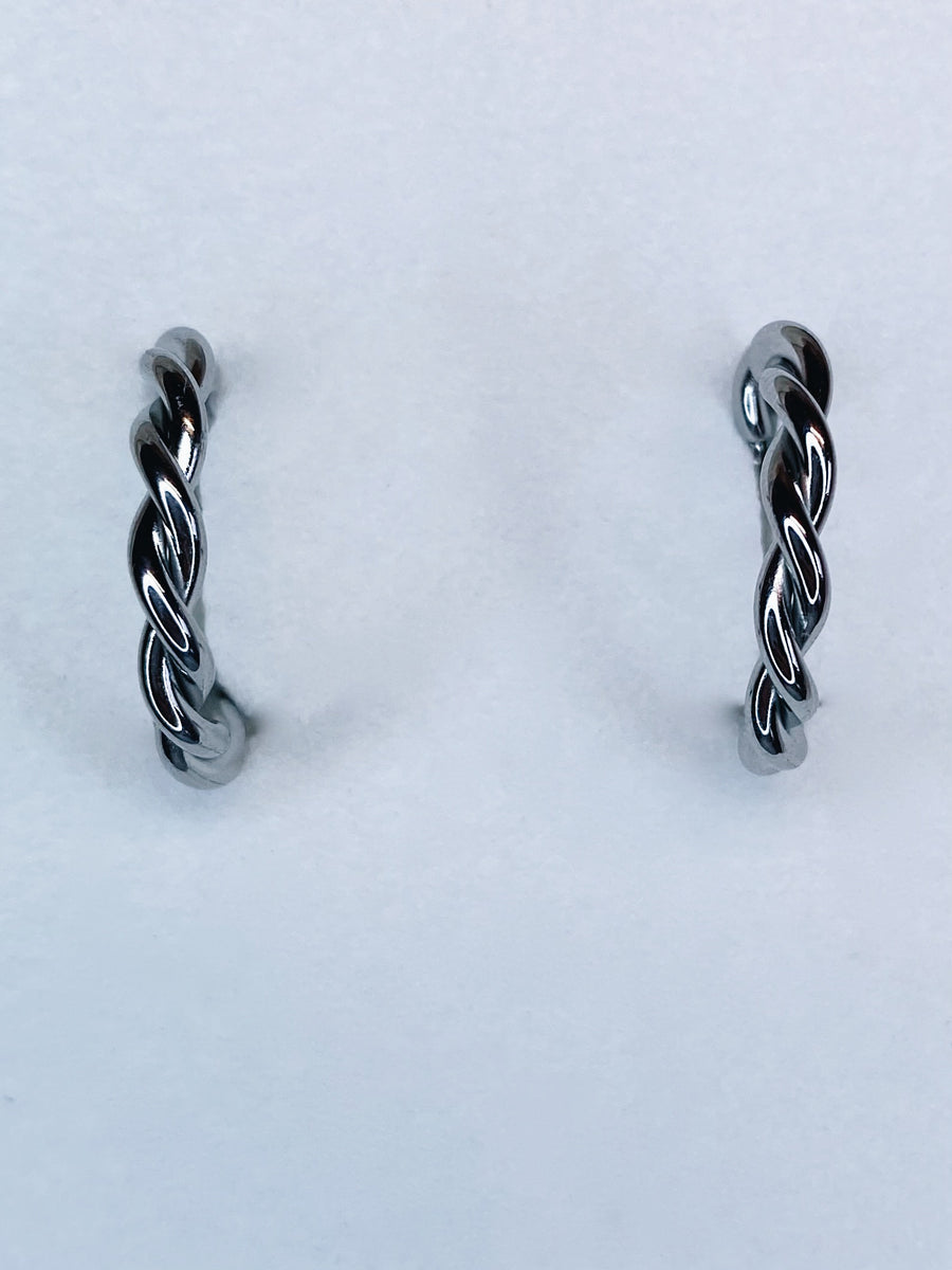 Twisted earrings