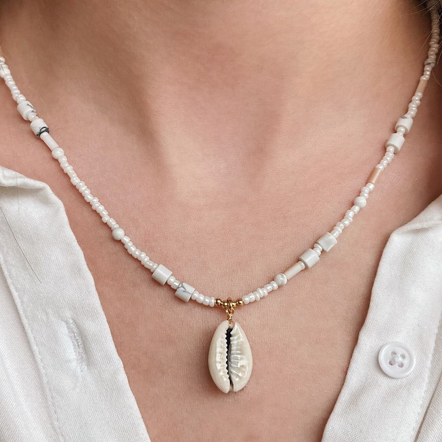 Kauri pearl necklace