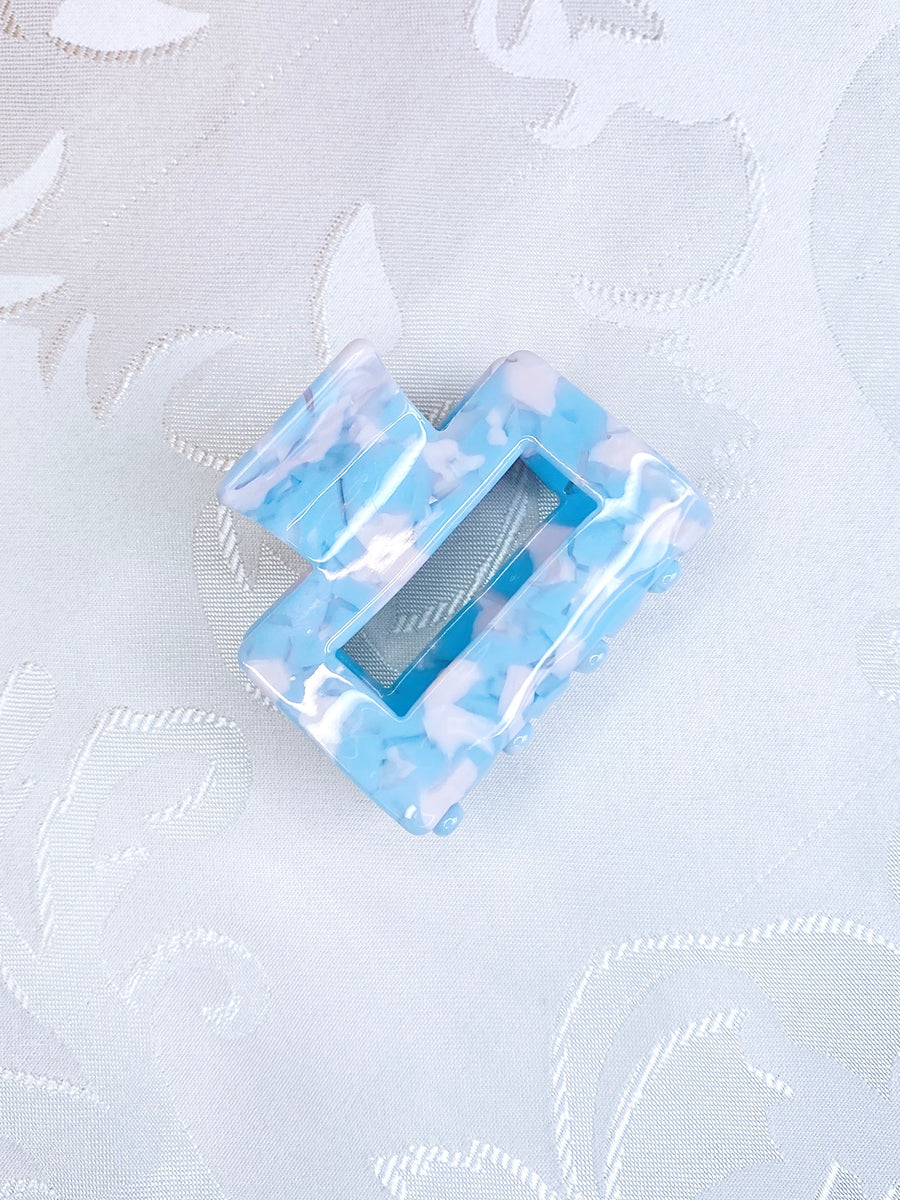 Square sky blue hair claw