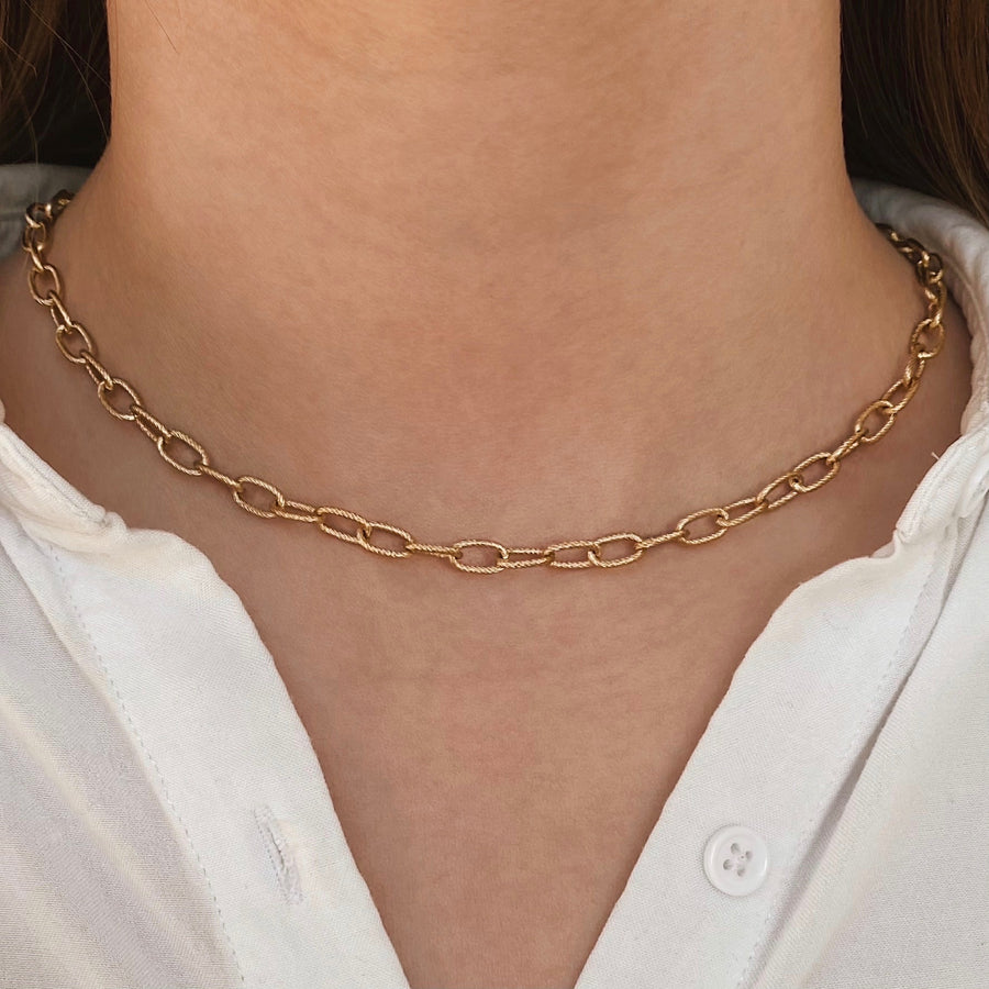 Elsy chain necklace